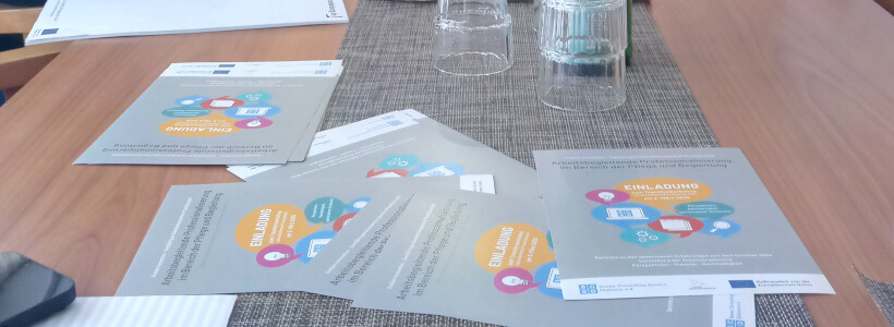 Ansicht des Flyers des ESF-Modellprojektes Arbeitsbegleitende Professionalisierung