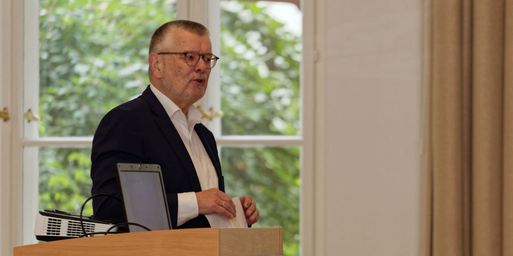 Foto: Prof. Gerhard Wegner auf dem SCSD-Fachtag 2021