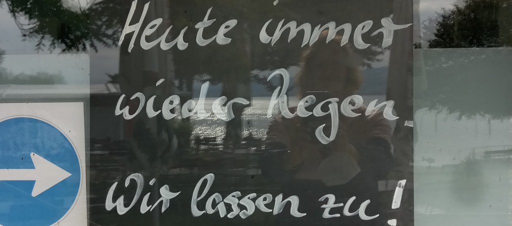 Professionelle Schilder mit KI – Für Geschäft, Werbung & Zuhause - Gestalte  dein eigenes Straßennamen Schild